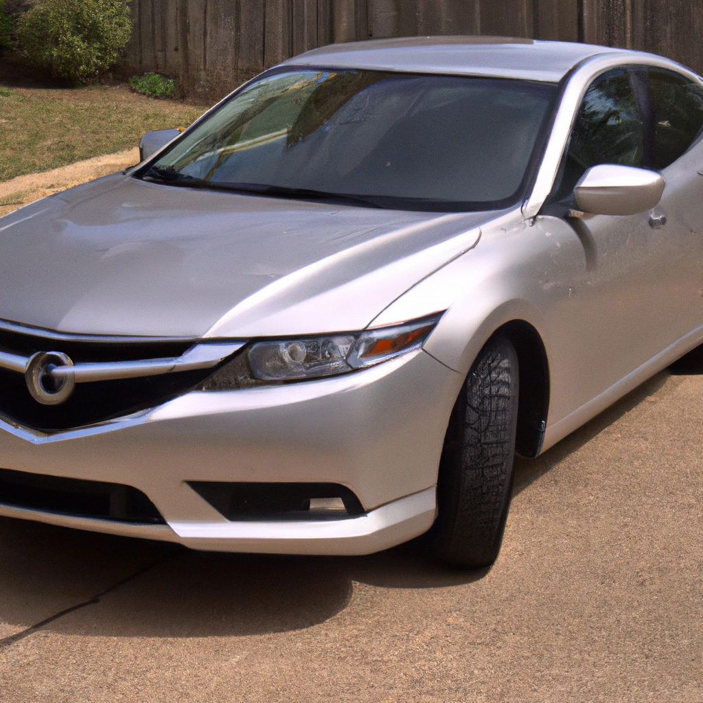 Complete image of Acura ILX 2013 4dr Sedan (2.0L 4cyl 5A) parked in a driveway